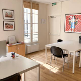 Bureau privé 20 m² 4 postes Coworking Rue du Mont Thabor Paris 75001 - photo 1